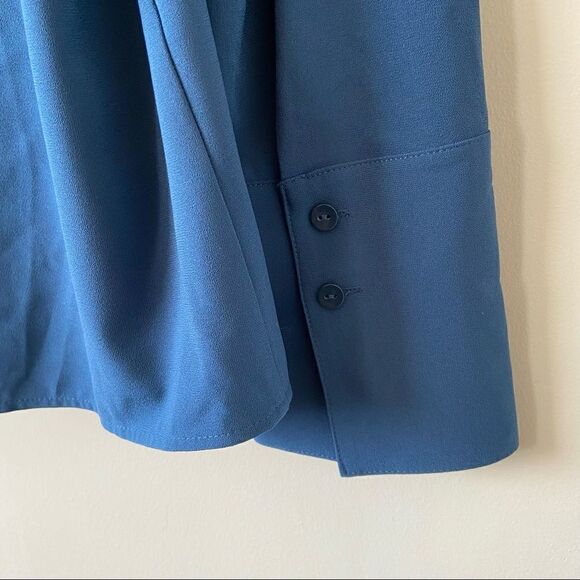 Nwt-halogen Button Back Long Sleeve Blouse (Size:Medium) - Picture 9 of 12